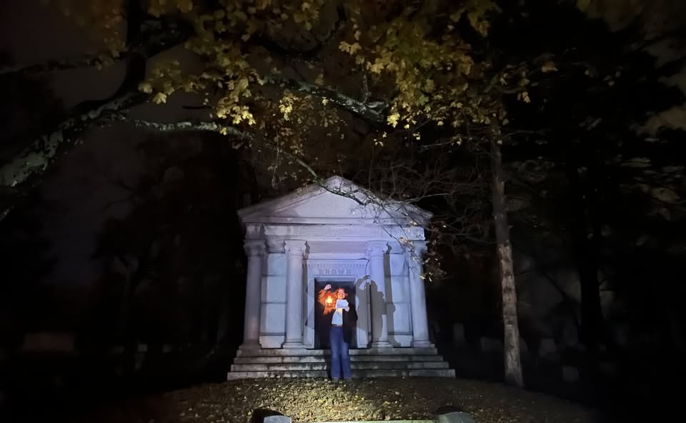 Lantern tour